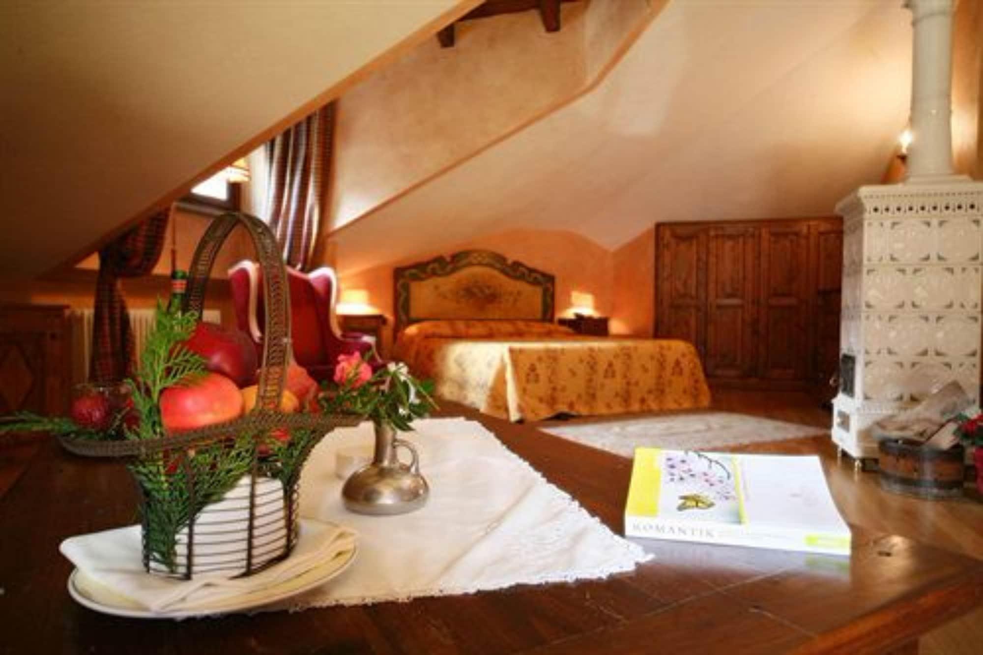 Hotel Novecento Romantic - Estella Collection & Experience