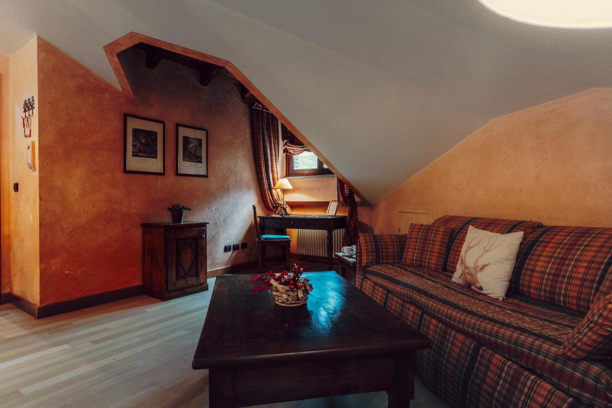 Hotel Novecento Romantic - Estella Collection & Experience 4*